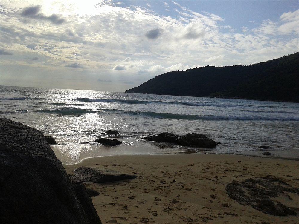 But Different Phuket Boutique Hotel Nai Harn Buitenkant foto