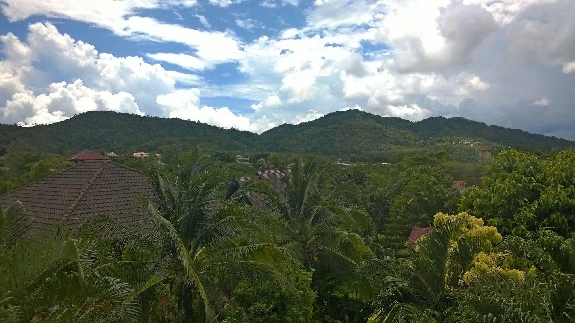 But Different Phuket Boutique Hotel Nai Harn Buitenkant foto